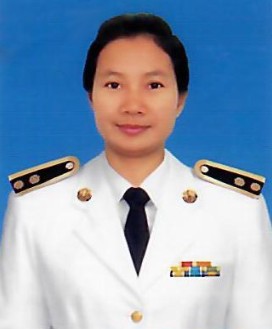 นางอทย ศรสาร พนกงานประจำหองทดลอง
