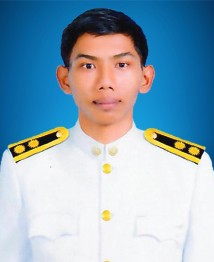 นายกตตภทร บคจำปา เจาหนาทระบบงานคอมพวเตอร